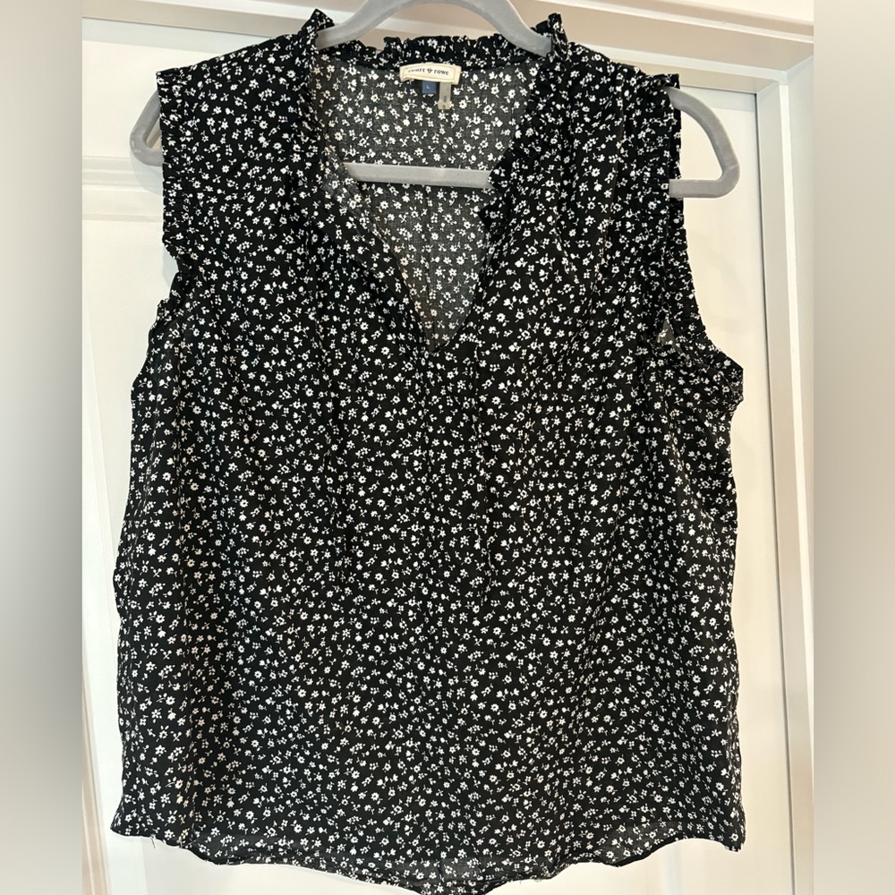 Black and White Floral Blouse Court & Rowe